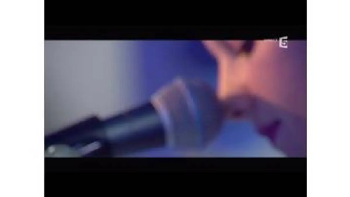 replay de Jain, en Live avec "All my days" - C à vous - 09/06/2016