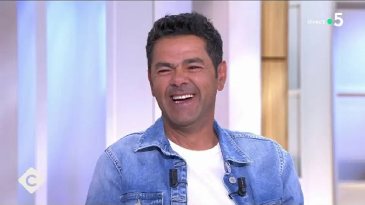 replay de Jamel Debbouze sur scène, retour gagnant