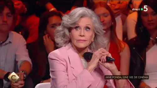 replay de Jane Fonda, reine de Cannes  - C à Vous - 14/05/2024