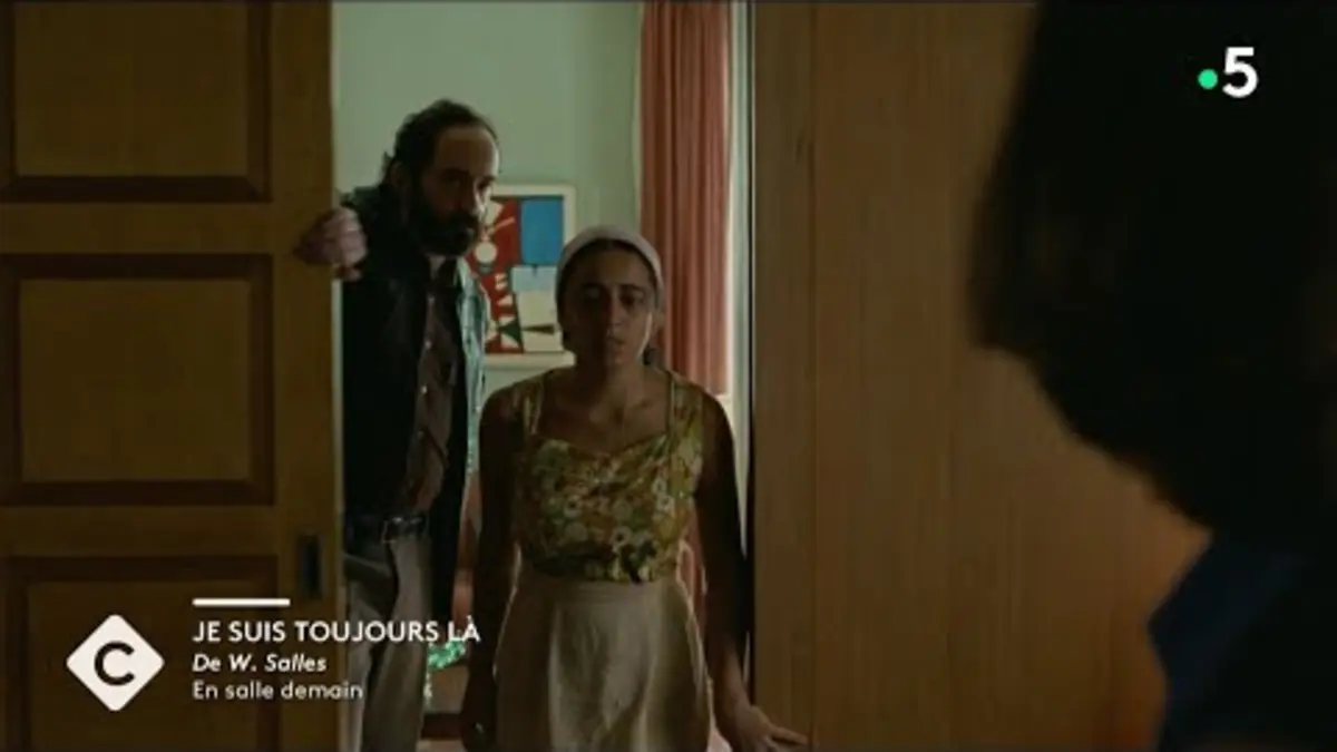 replay de “Je suis toujours là”, le retour de Walter Salles - L’Œil de Pierre Lescure - C à vous