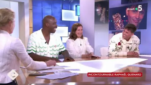 replay de Jean-Pascal Zadi, Emmanuelle Devos &amp; Raphaël Quenard nous font sourire ! - C à Vous - 24/06/2024