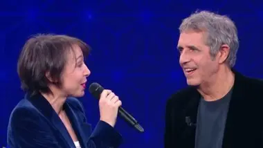Jeanne Cherhal interprète Ce n'est rien sous les yeux de Julien Clerc
