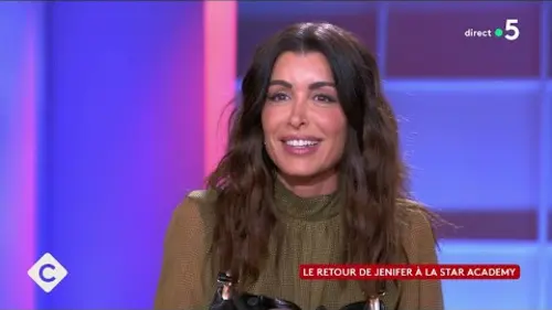 replay de Jenifer reprend ses tubes avec le jukebox– C à Vous
