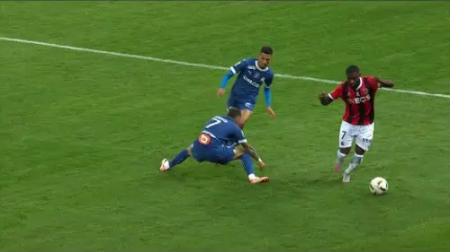 replay de Jérémie Boga fait danser Jonathan Clauss !