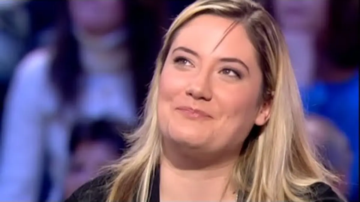 replay de Julie demande à son meilleur ami Anthony de lui faire un enfant !