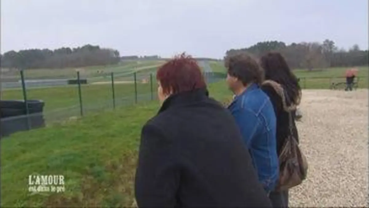 replay de L'amour est dans le pré : Florence s'improvise experte en course automobile
