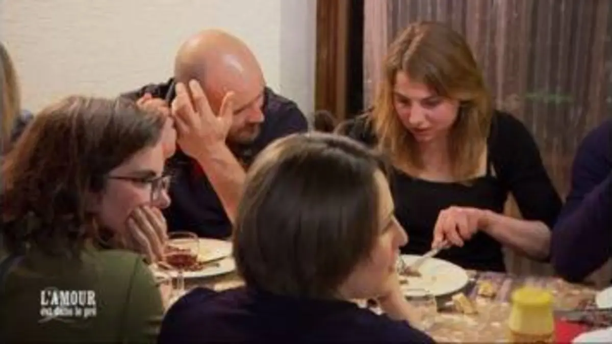 replay de L'amour est dans le pré : Victor partage un moment de complicité avec Nathalie