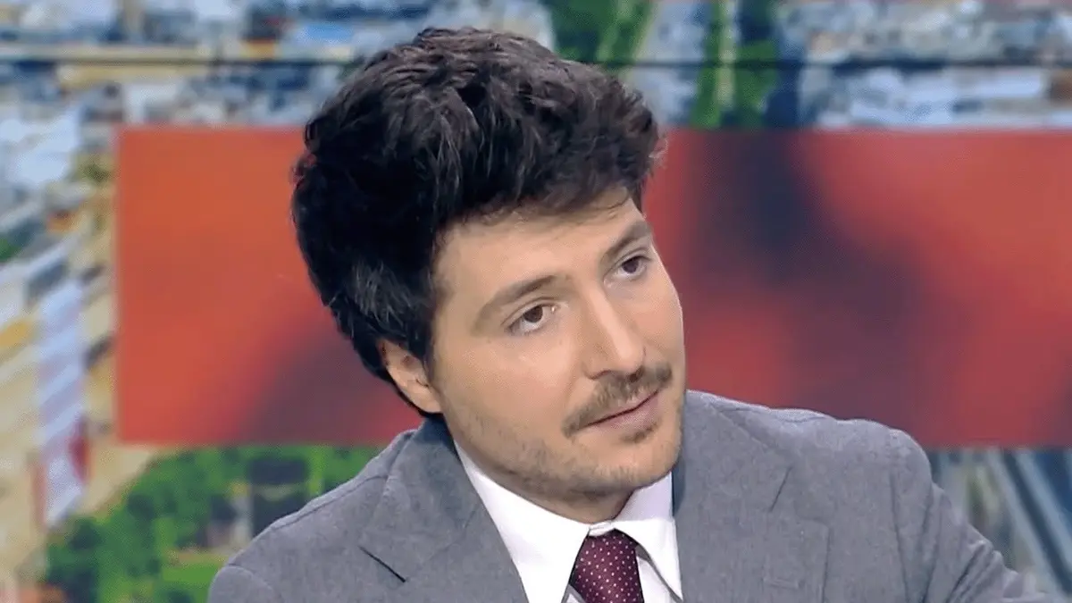 replay de "L’antisémitisme est devenu routinier sur notre sol" (Eliot Deval)