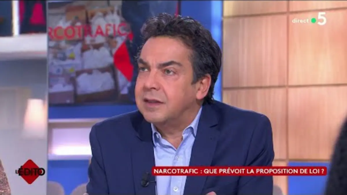 replay de L’édito de Patrick Cohen : Narcotrafic : que prévoit la proposition de loi ? - C à vous