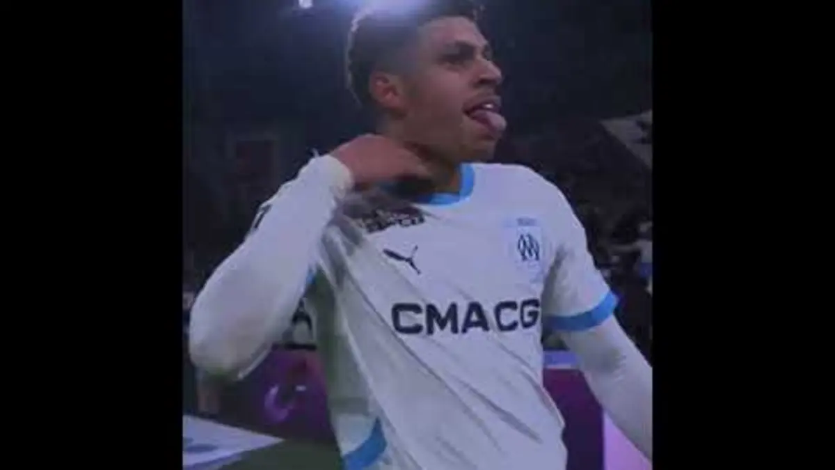replay de L’EXPLOSION après le but de la victoire de Luis Henrique ☠️?#Ligue1 #Ligue1McDonalds #henrique