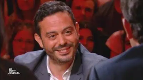 replay de L'interview sans confession de Razzy Hammadi - Le Petit Journal du 30/05– CANAL+