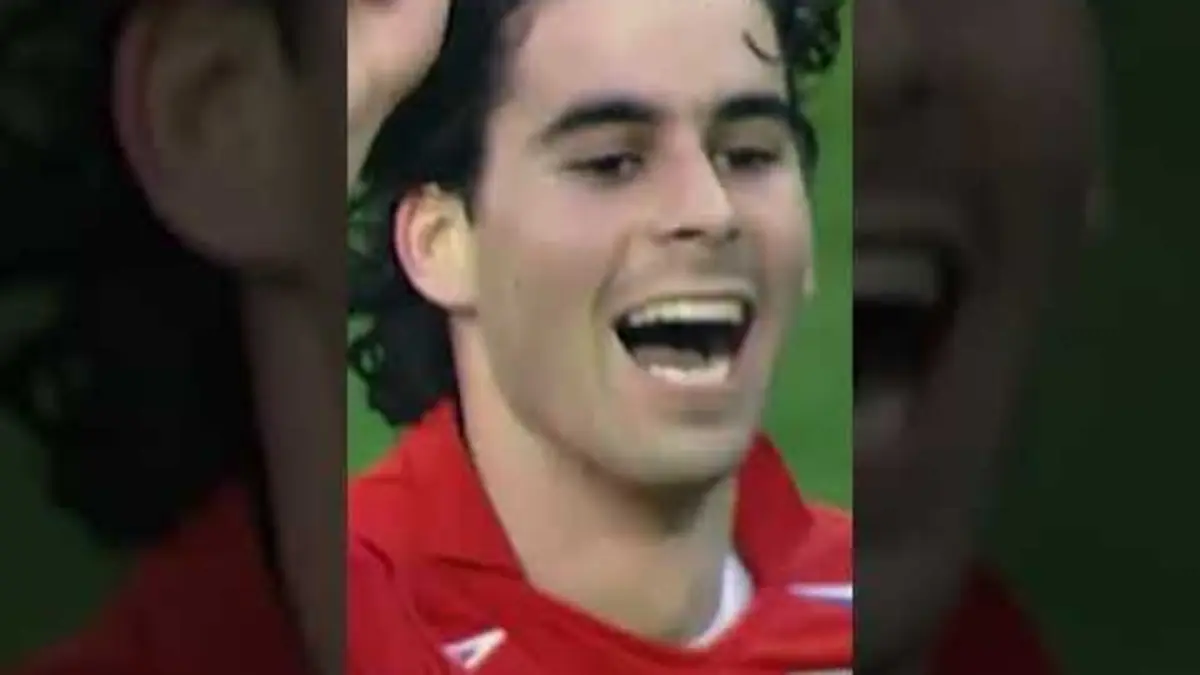 replay de L'OL des années 2000 ?