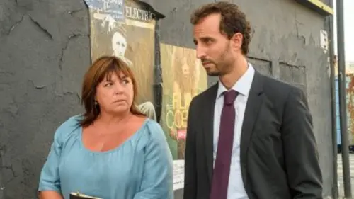 La stagiaire S01E01 La chair de ma chair