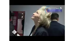 La dernière chorégraphie de Valérie Pécresse - C à vous - 25/04/2022