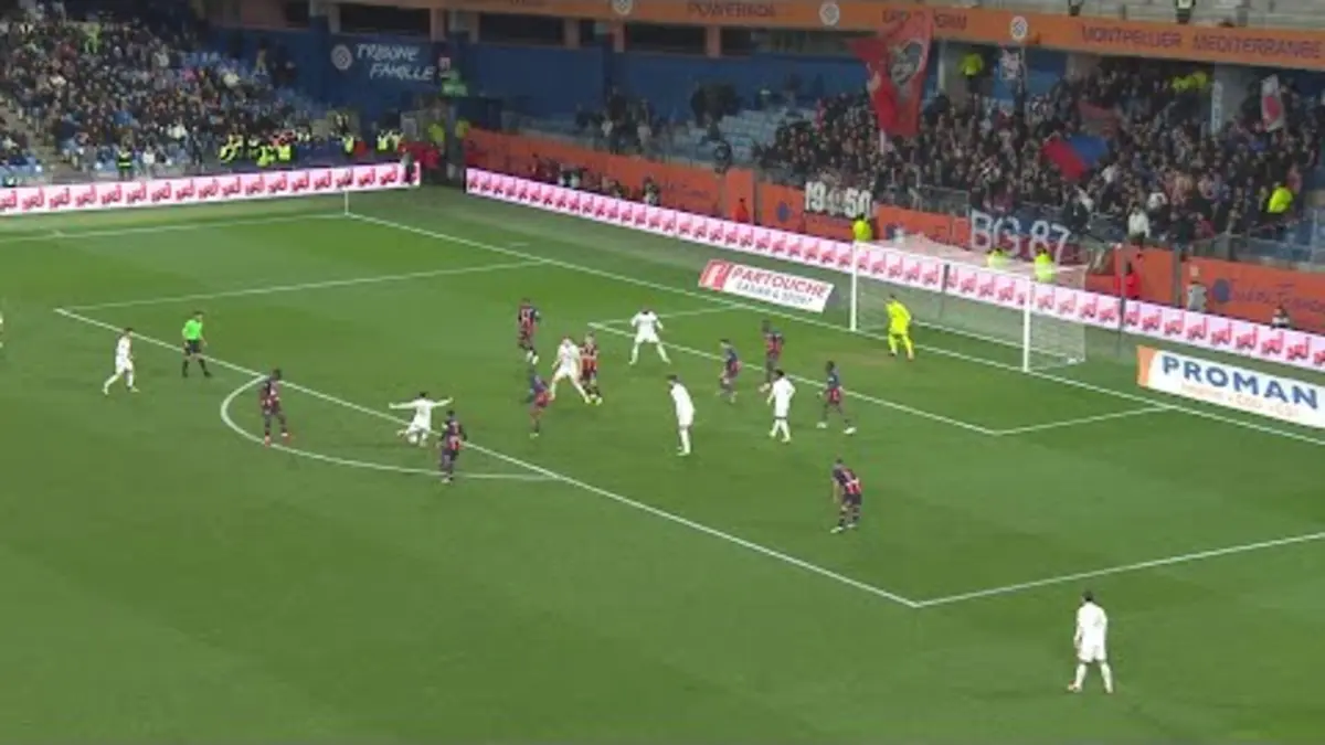 replay de La frappe limpide de Maxence Caqueret qui donne la victoire à l'OL !
