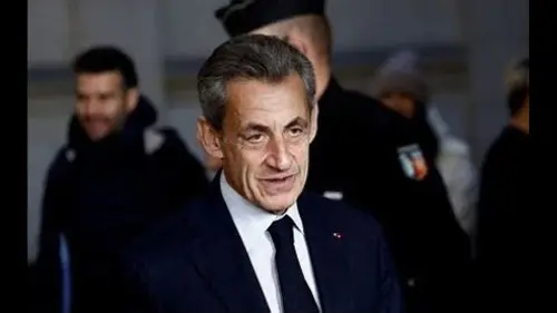 replay de La Légion d’honneur de Nicolas Sarkozy bientôt retirée ? - Le 5/5 de Lorrain Sénéchal