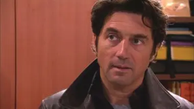 La main blanche - S01 E03