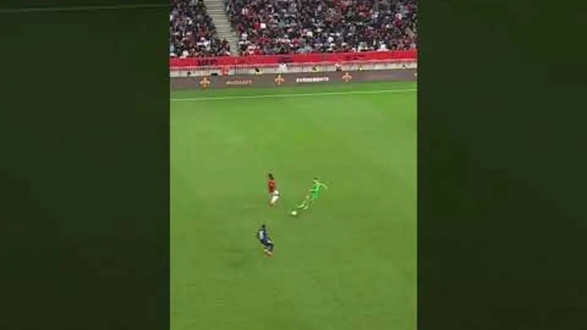 replay de La passe aveugle de Ndombele ? #ligue1 #ogcnice #ligue1mcdonalds #football #soccer