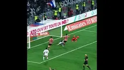 La passe fantastique de Ramos ??? #football #ligue1 #psg #sport #foot #ligue1mcdonalds #soccer