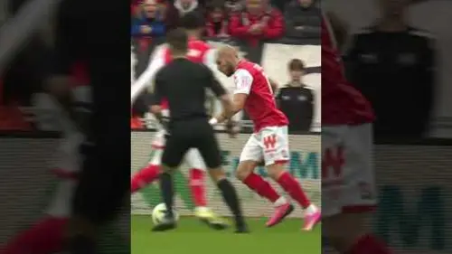 replay de La patte gauche de Teddy Teuma