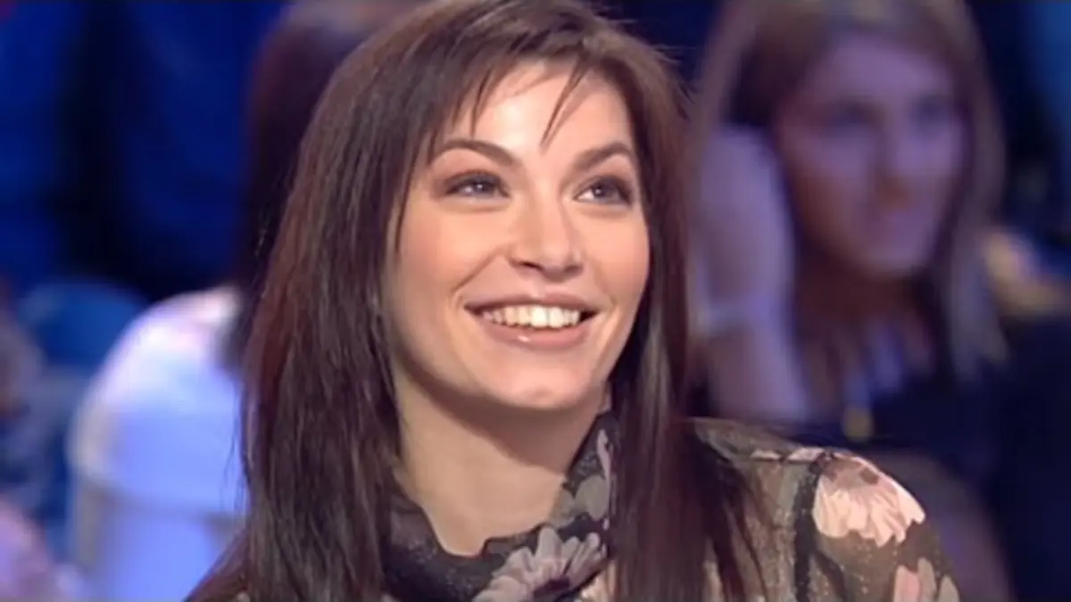 replay de La rapidité d'Isaac fera-t-elle succomber le cœur d'Émilie ?