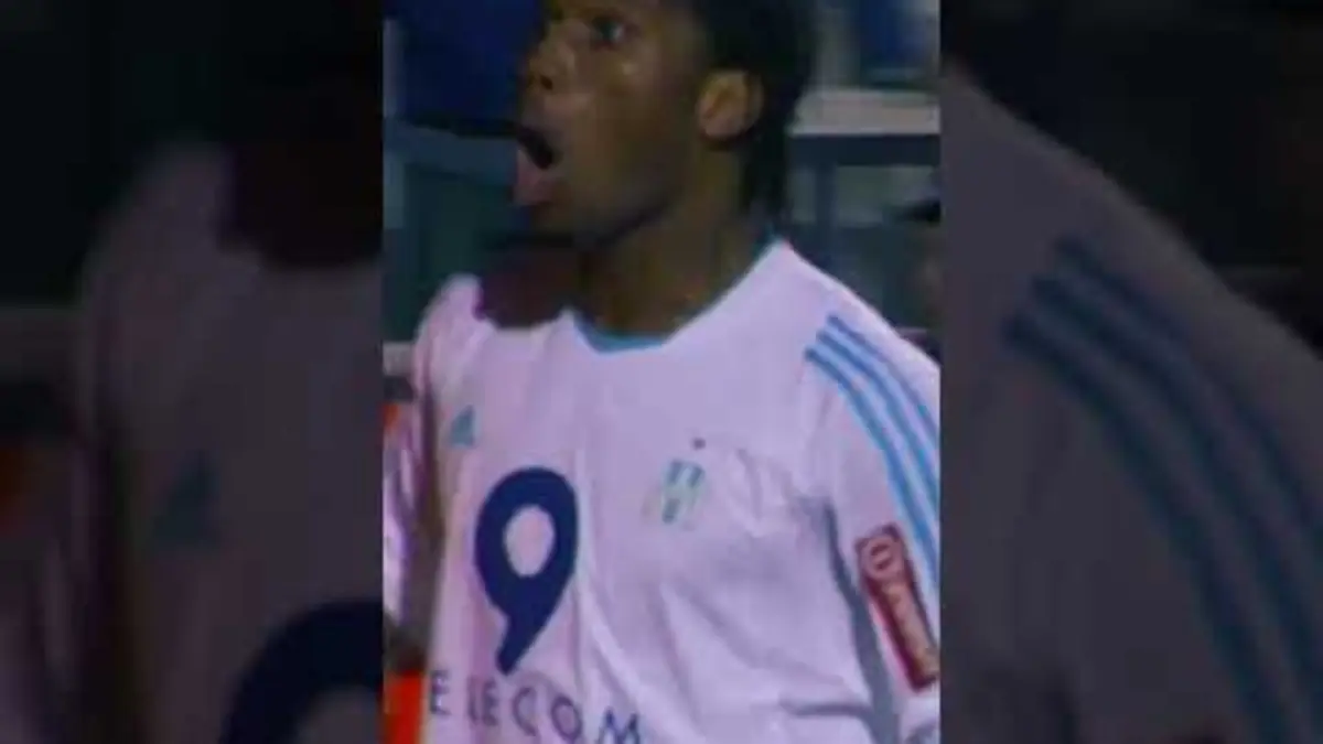replay de La reprise de volée de Drogba ? #football #drogba #ligue1 @om_officiel #ligue1mcdonalds