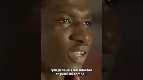 replay de Lamine Camara au milieu de ses idoles ??