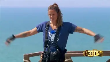 Laure Manaudou brave sa peur du vide