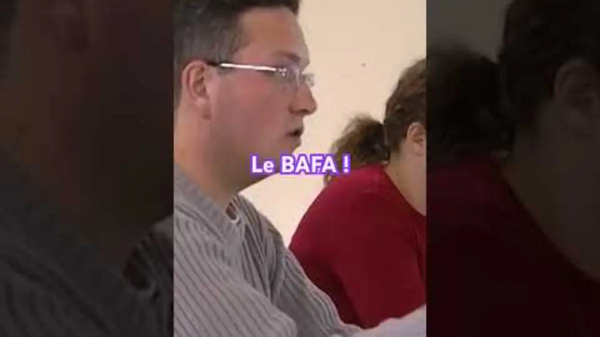 replay de Le BAFA - Extrait Grâce à Dieu #humour #shorts #striptease