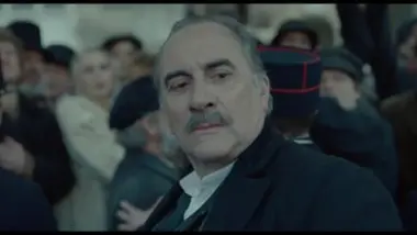 Le bazar de la charité - S01 E08