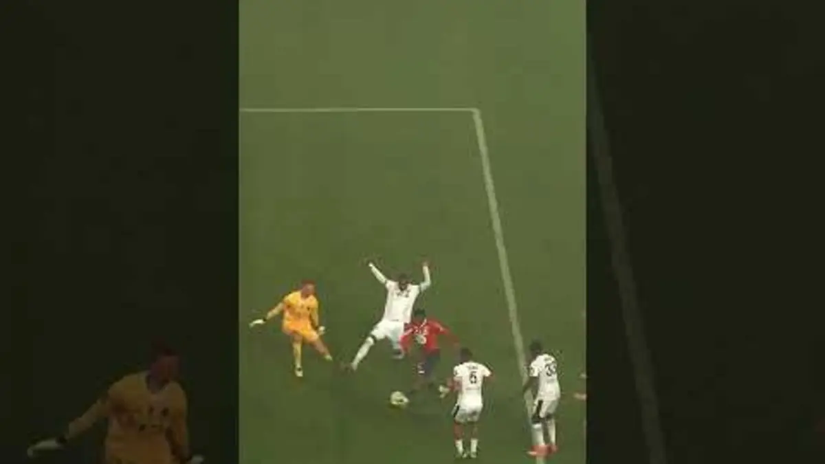 replay de Le but d'Haraldsson ??