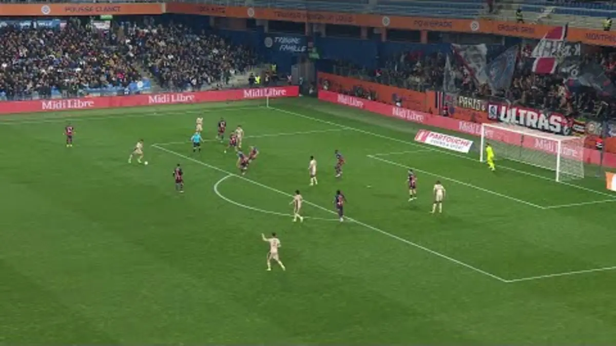 replay de Le but extraordinaire de Kylian Mbappé !