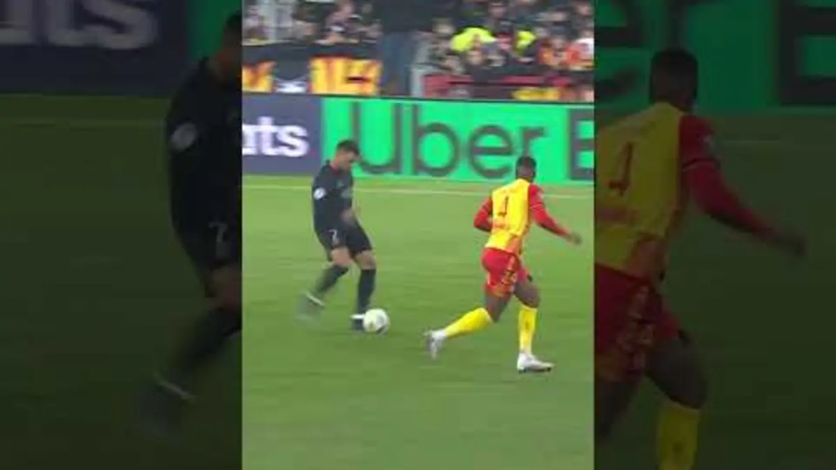 replay de Le but subtil de Barcola ?