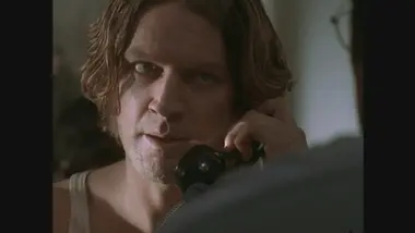 Le caméléon : S3 E15 - Compte à rebours