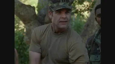 Le caméléon : S4 E2 - Survivre