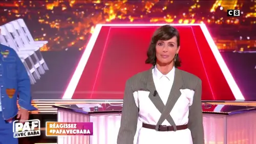 replay de Le défilé des chroniqueurs dans TPMP !