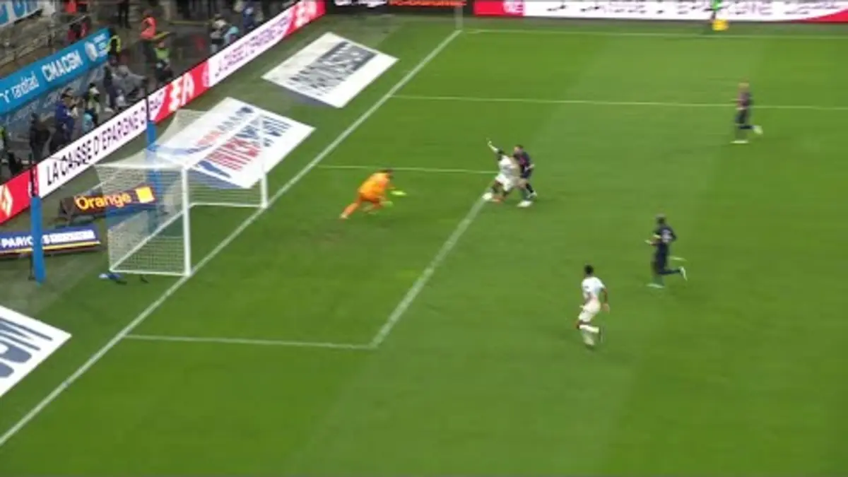 replay de Le double arrêt exceptionnel de Gianluigi Donnarumma !