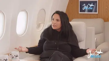 Le Jet de Luxe de Kelly Helard