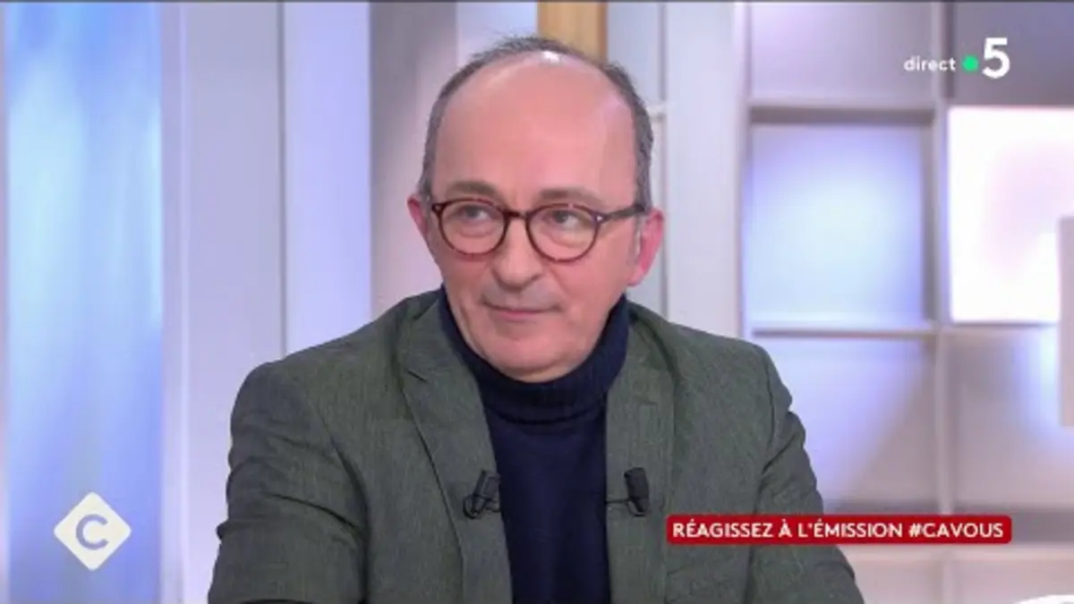 replay de Le livre qui imagine une présidence Le Pen - C à Vous