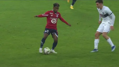 replay de Le magnifique dribble d'Angel Gomes !