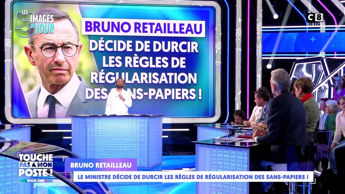 replay de Le ministre décide de durcir les règles de régularisation des sans-papiers