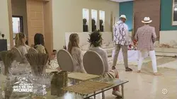 Le reste du monde : S1 E49 - It's complicated