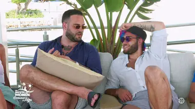 Le reste du monde : S2 E21 - Love Story