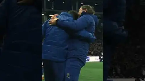 replay de Le retourné de Faris Moumbagna ?⚪