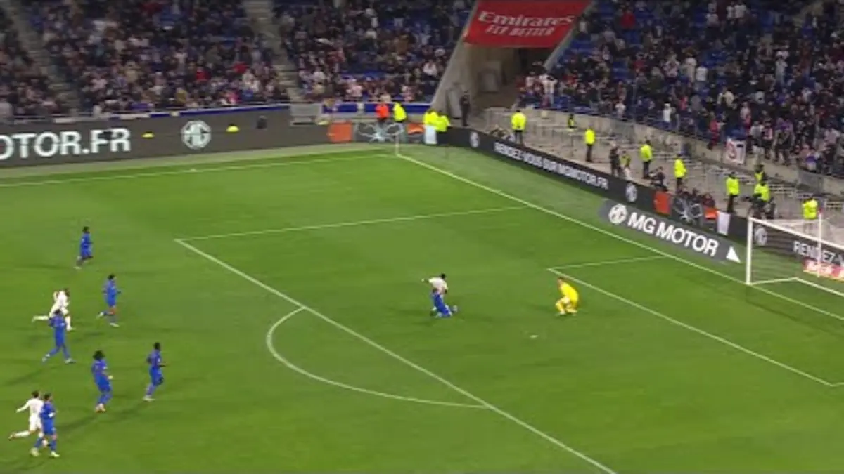replay de Le tacle salvateur de Melvin Bard !