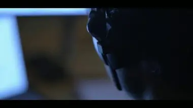 "Les 6 signes que tu dois fuir chez une femme" (extrait)