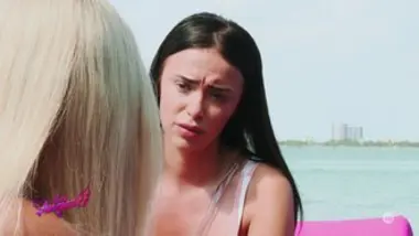 Les Anges - S11 E93