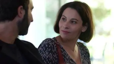 Les bracelets rouges - S01 E005