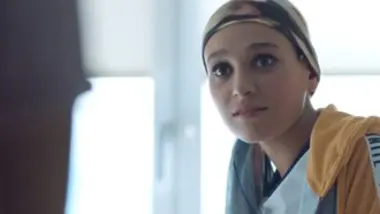 Les bracelets rouges - S03 E004