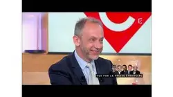 Les candidats, vus par la presse étrangère - C à vous - 07/04/2017
